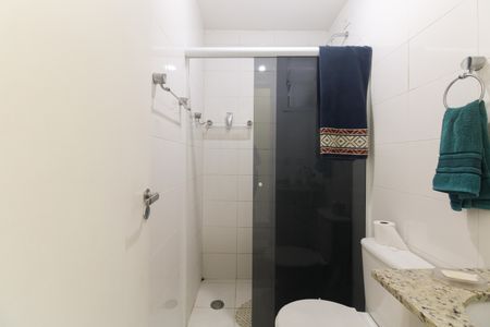 Apartamento à venda com 67m², 3 quartos e 1 vagaBanheiro Social 