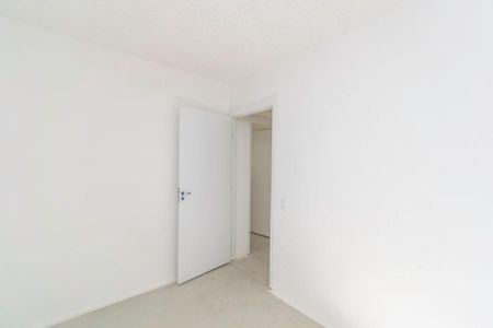 Quarto 2 de apartamento para alugar com 2 quartos, 41m² em Brás de Pina, Rio de Janeiro