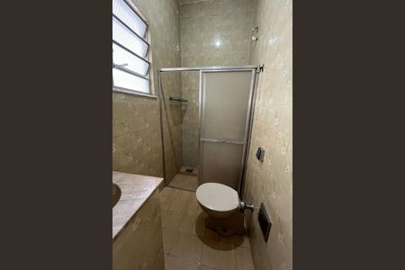 Casa de condomínio à venda com 204m², 3 quartos e 1 vagaBanheiro 1