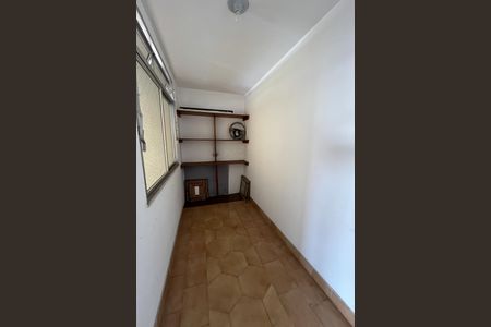 Casa de condomínio à venda com 204m², 3 quartos e 1 vagaDeposito