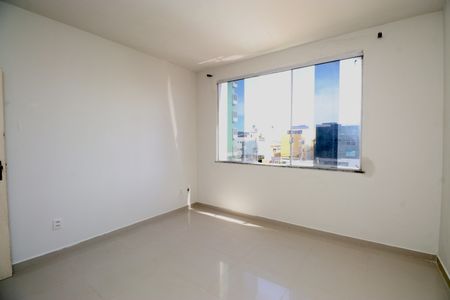 Sala de apartamento para alugar com 2 quartos, 66m² em Amaralina, Salvador
