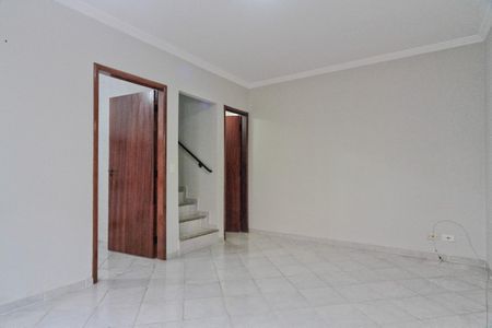 Casa de condomínio à venda com 89m², 2 quartos e 2 vagasSala