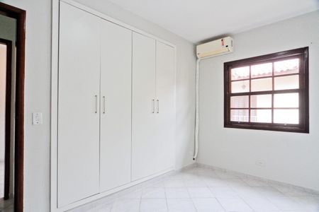 Casa de condomínio à venda com 89m², 2 quartos e 2 vagasQuarto 1