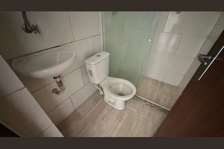 Studio para alugar com 40m², 1 quarto e sem vaga Studio para alugar com 40m², 1 quarto e sem vagaBanheiro