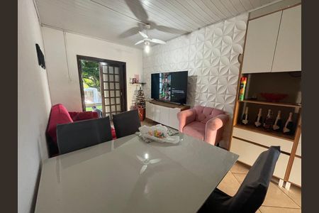 Casa à venda com 92m², 2 quartos e sem vagaSala de TV