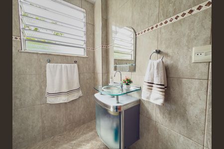 Apartamento à venda com 76m², 2 quartos e sem vagaBanheiro