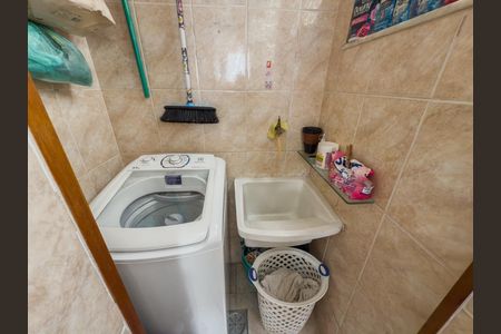 Apartamento à venda com 76m², 2 quartos e sem vagaÁrea de Serviço