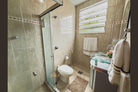 Apartamento à venda com 76m², 2 quartos e sem vagaBanheiro