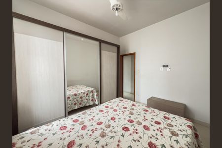 Apartamento à venda com 76m², 2 quartos e sem vagaQuarto 2