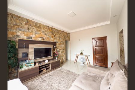 Apartamento à venda com 76m², 2 quartos e sem vagaSala