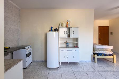 Cozinha  de kitnet/studio para alugar com 0 quarto, 38m² em Vila Tupi, Praia Grande