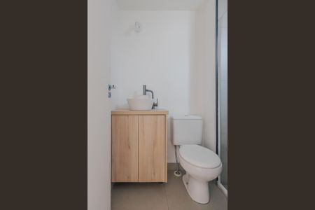 Studio para alugar com 75m², 1 quarto e 1 vaga Studio para alugar com 75m², 1 quarto e 1 vagaBanheiro