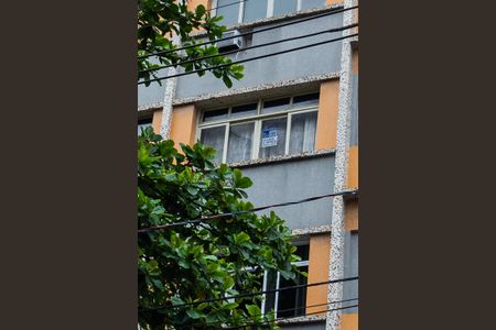 Apartamento para alugar com 130m², 3 quartos e 1 vaga