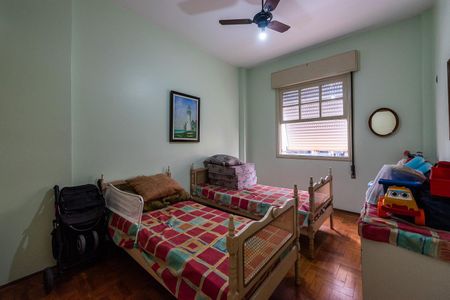 Apartamento para alugar com 130m², 3 quartos e 1 vaga