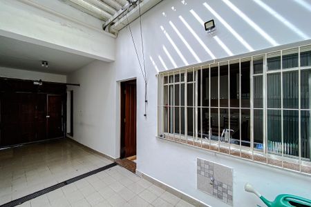 Casa para alugar com 163m², 3 quartos e 1 vaga Casa para alugar com 163m², 3 quartos e 1 vagaGaragem