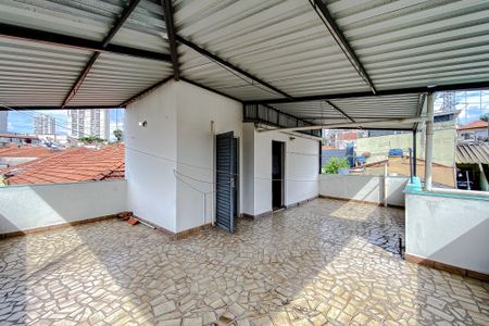 Casa para alugar com 163m², 3 quartos e 1 vaga Casa para alugar com 163m², 3 quartos e 1 vagaVaranda