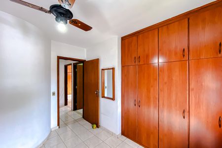 Casa para alugar com 163m², 3 quartos e 1 vaga Casa para alugar com 163m², 3 quartos e 1 vagaQuarto 2