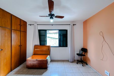 Casa para alugar com 163m², 3 quartos e 1 vaga Casa para alugar com 163m², 3 quartos e 1 vagaQuarto 1 - Suíte