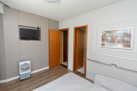 Apartamento à venda com 153m², 3 quartos e 2 vagasSuíte