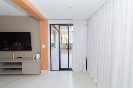 Apartamento à venda com 153m², 3 quartos e 2 vagasSala