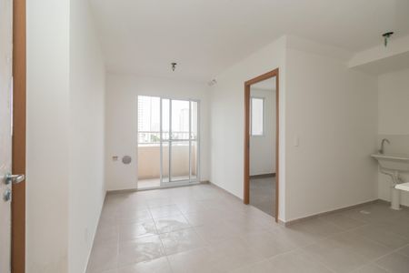 Sala de apartamento para alugar com 2 quartos, 35m² em Vila Antonieta, São Paulo
