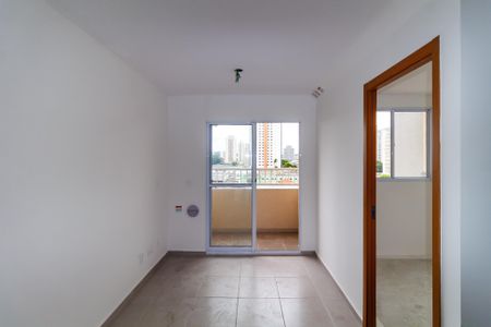 Sala de apartamento para alugar com 2 quartos, 35m² em Vila Antonieta, São Paulo
