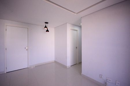 Sala  de apartamento para alugar com 2 quartos, 42m² em Sacoma, São Paulo