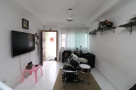 Casa para alugar com 157m², 3 quartos e 5 vagasSala