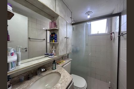 Apartamento para alugar com 67m², 2 quartos e 2 vagasBanheiro 