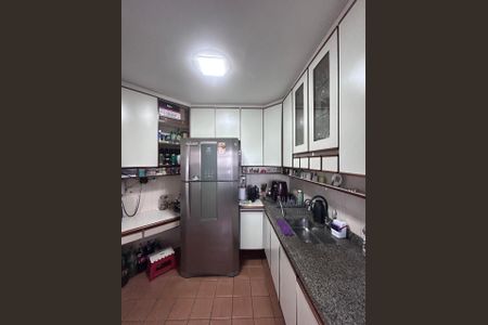 Apartamento para alugar com 67m², 2 quartos e 2 vagasCozinha