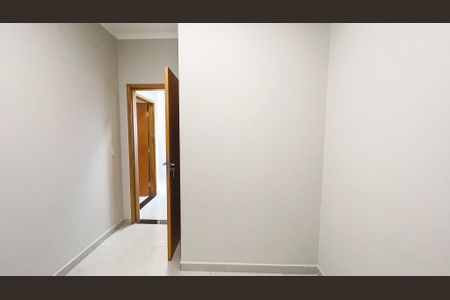 Quarto 2 de apartamento para alugar com 2 quartos, 42m² em Santana, São Paulo