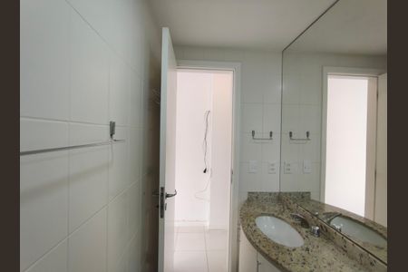 Apartamento para alugar com 77m², 2 quartos e 1 vagaBanheiro suite 