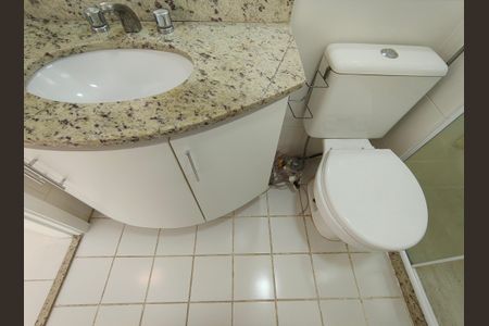 Apartamento para alugar com 77m², 2 quartos e 1 vagaBanheiro suite 