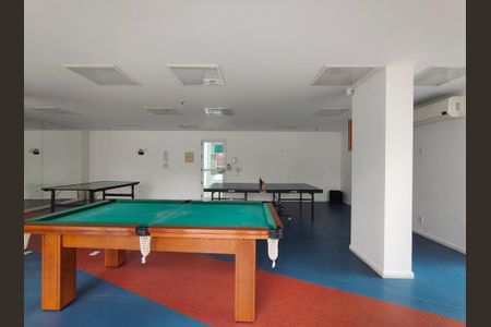 Apartamento para alugar com 77m², 2 quartos e 1 vagaÁrea comum - sala de jogos 