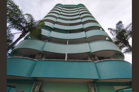 Apartamento para alugar com 77m², 2 quartos e 1 vagafachada do predio 