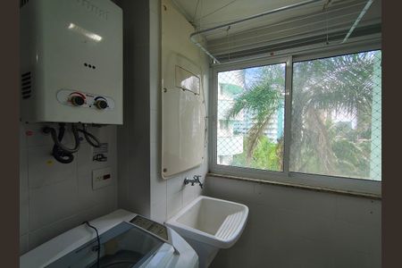 Apartamento para alugar com 77m², 2 quartos e 1 vagaÁrea de Serviço