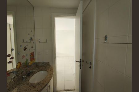 Apartamento para alugar com 77m², 2 quartos e 1 vagaBanheiro