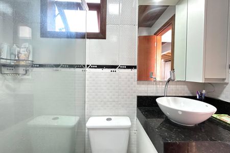 Banheiro  de casa para alugar com 2 quartos, 70m² em Campeche, Florianópolis