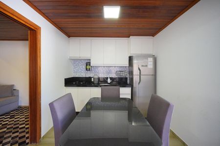 Casa para alugar com 70m², 2 quartos e 1 vagaCozinha