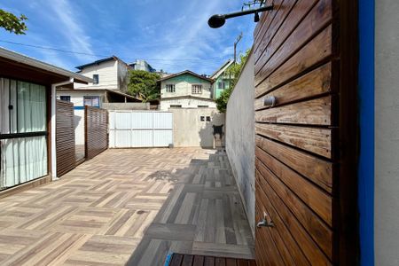 Casa para alugar com 70m², 2 quartos e 1 vagaChuveiro Externo