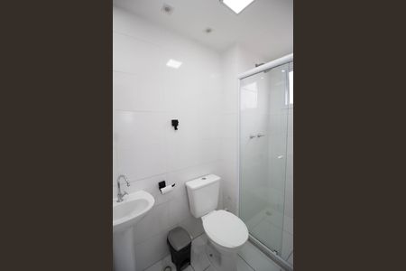 Apartamento para alugar com 49m², 2 quartos e 1 vaga Apartamento para alugar com 49m², 2 quartos e 1 vagaBanheiro da Suíte