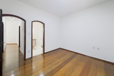 Casa para alugar com 3 quartos, 274m² em Bosque dos Eucaliptos, São José dos Campos