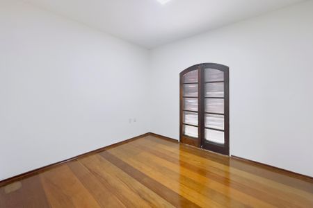 Casa para alugar com 3 quartos, 274m² em Bosque dos Eucaliptos, São José dos Campos