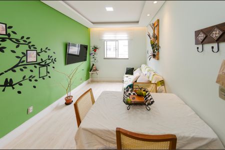 Sala de apartamento para alugar com 3 quartos, 80m² em Monsenhor Messias, Belo Horizonte