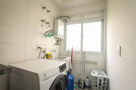 Apartamento para alugar com 55m², 2 quartos e 1 vagaCozinha e Área de Serviço