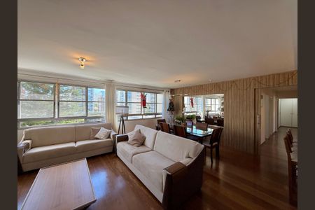 Apartamento à venda com 136m², 4 quartos e 2 vagasSala 