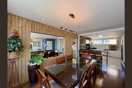 Apartamento à venda com 136m², 4 quartos e 2 vagasSala 