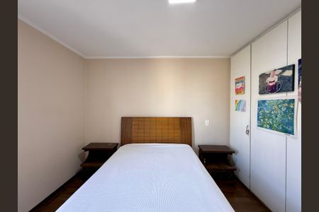 Apartamento à venda com 136m², 4 quartos e 2 vagasSuíte 