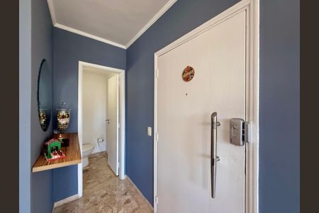 Apartamento à venda com 136m², 4 quartos e 2 vagasEntrada Apartamento 