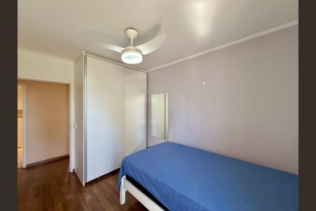 Apartamento à venda com 136m², 4 quartos e 2 vagasQuarto 3